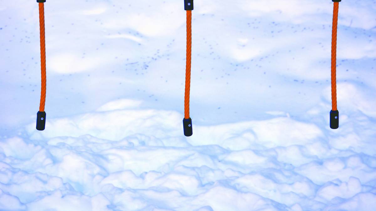 Diagram showing how the ice piton melt-freeze cycle impacts ice quality.